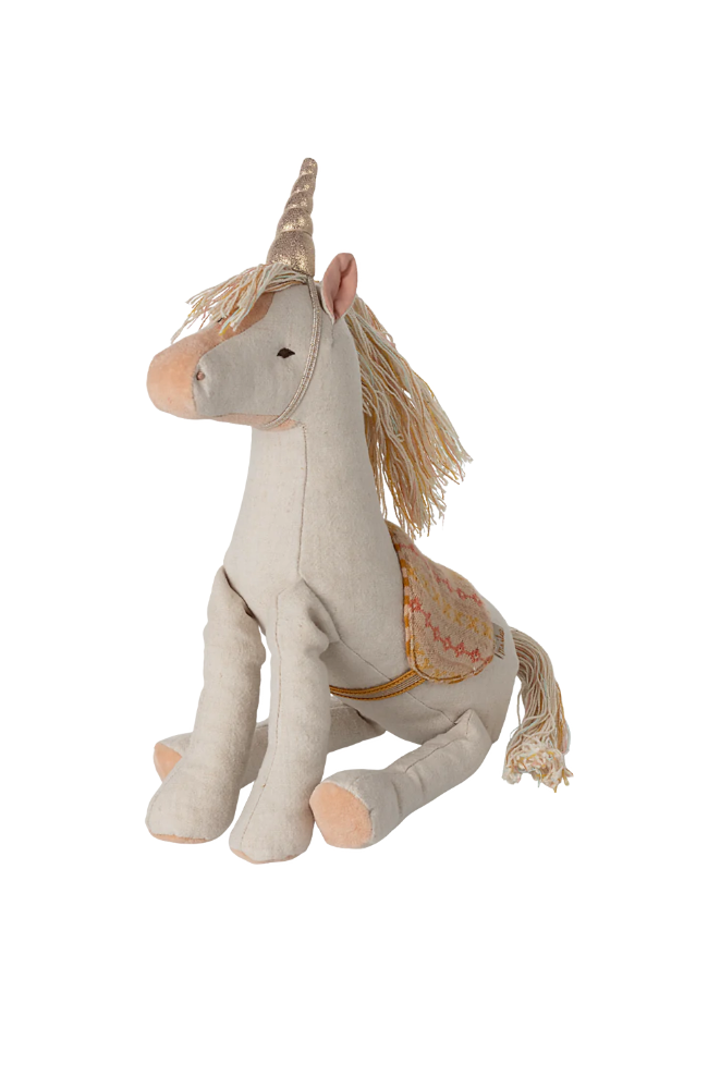 Unicorn, Medium