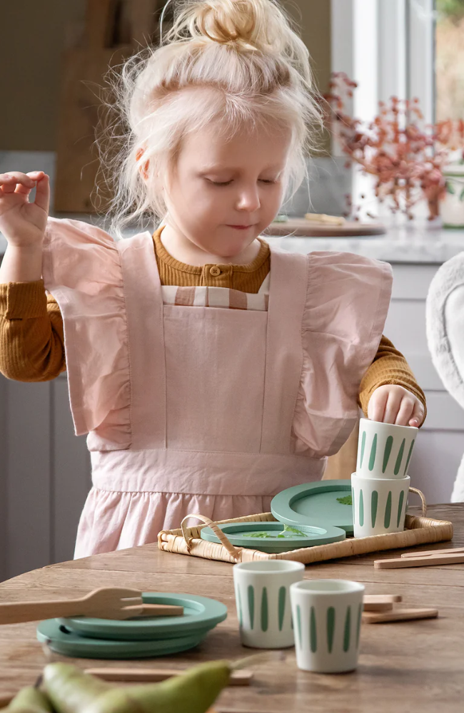 Wooden Tableware Set For 4 - Sage Green