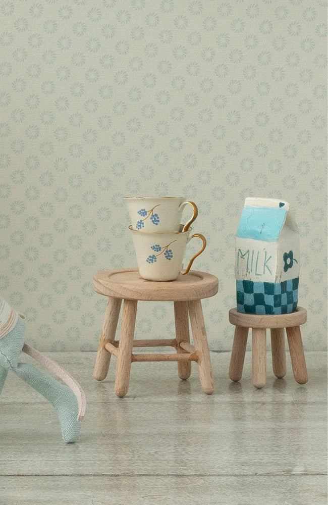 Table & Stool Set - Mouse