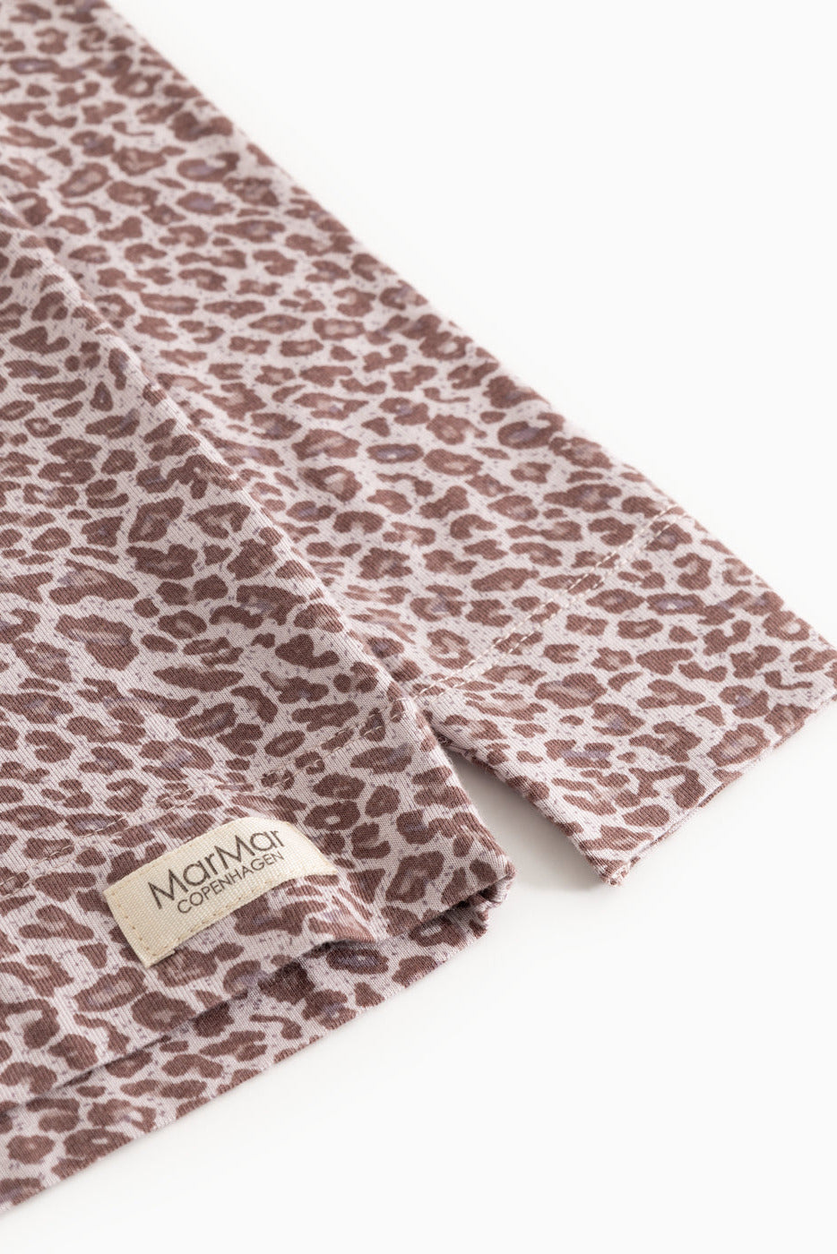 Leo LS Tee - Dusty Lilac Leo