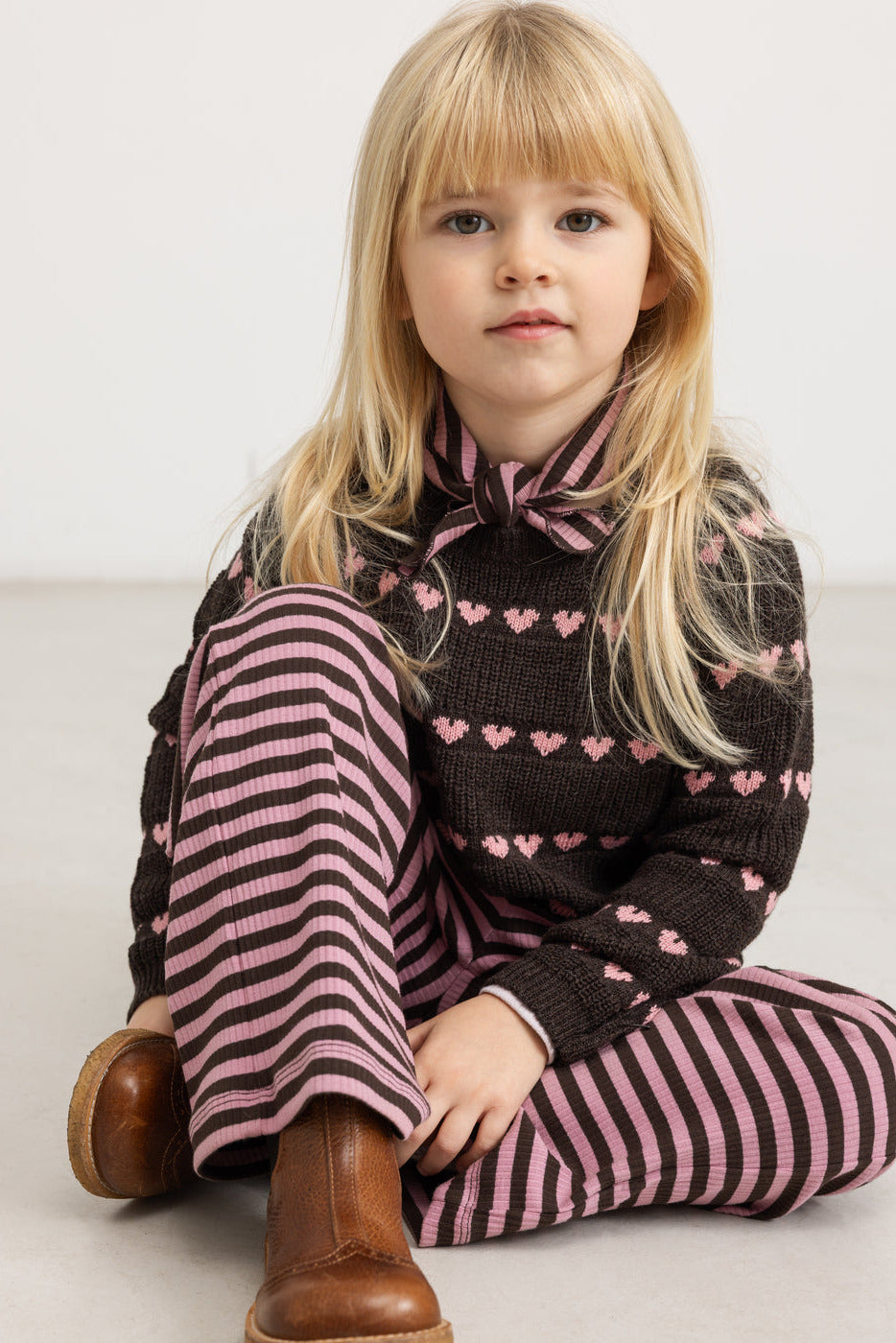 Torin Wool Knit - Rose Frosting Heart