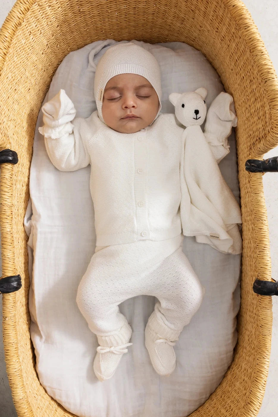 Newborn Gloves Pointelle - Gentle White