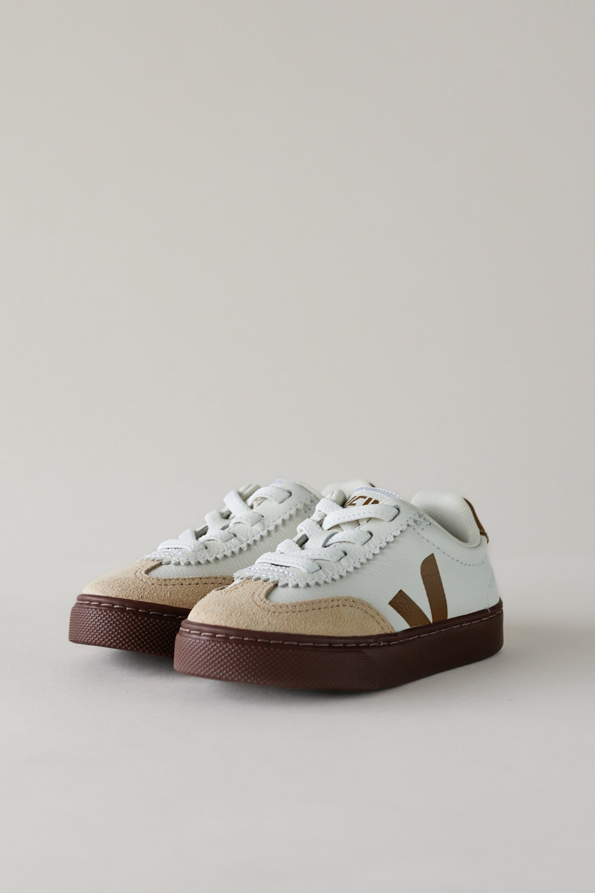 Volley O.T - White/Tent/Bark