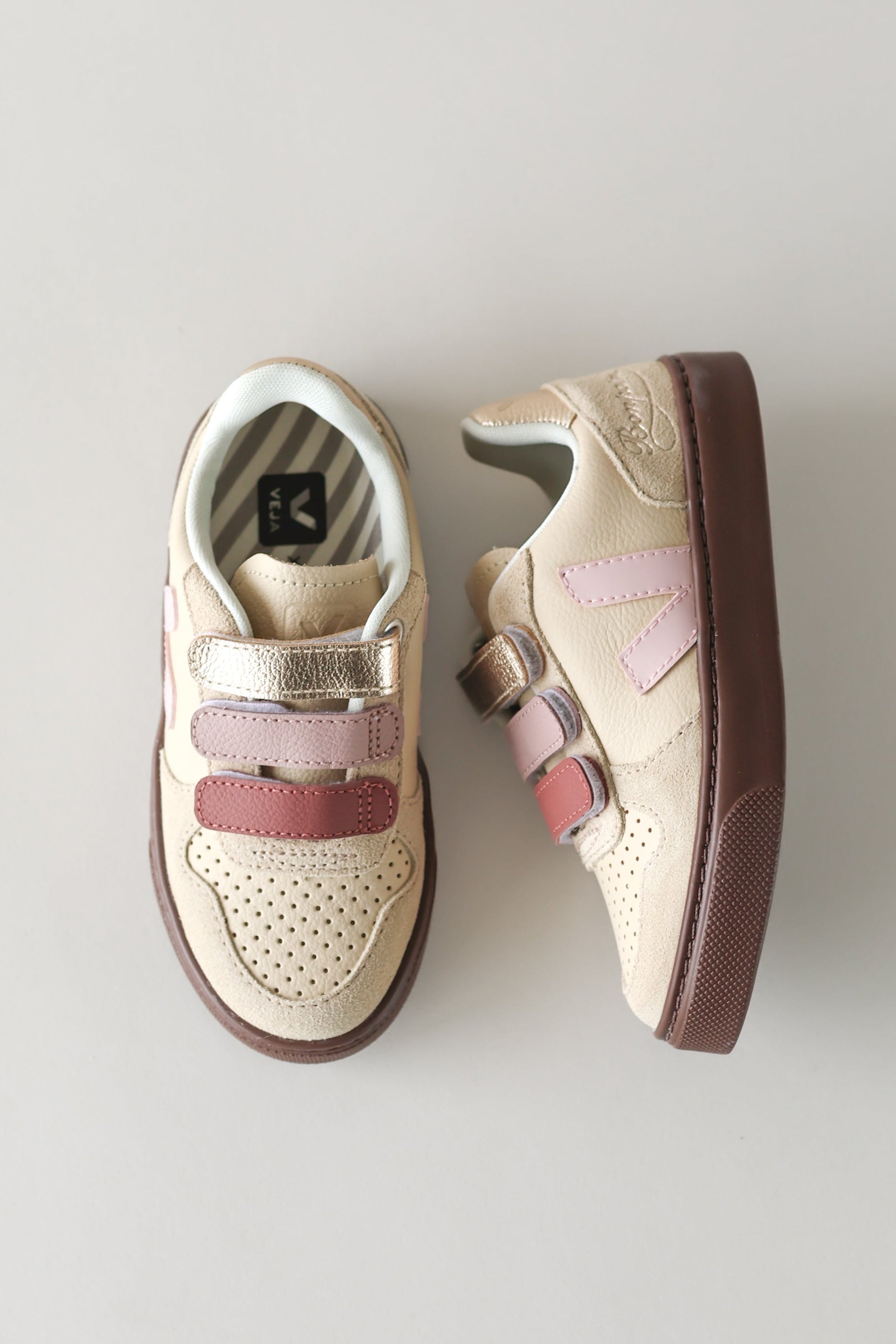 Bonpoint x Veja V10 Läder Sneakers - Areia Petale