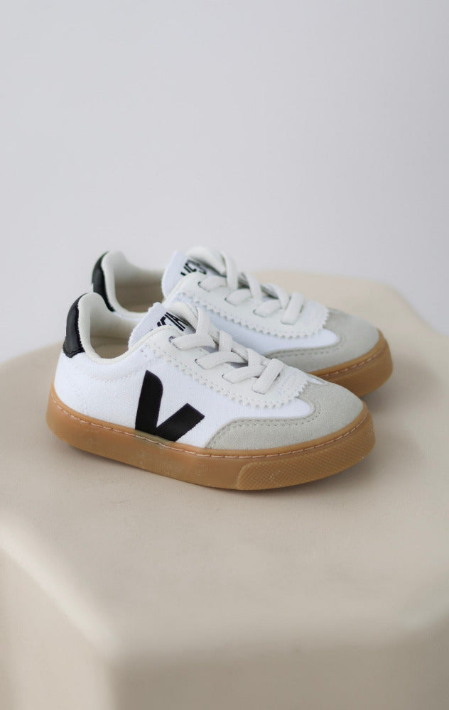 Volley Canvas - White/Black