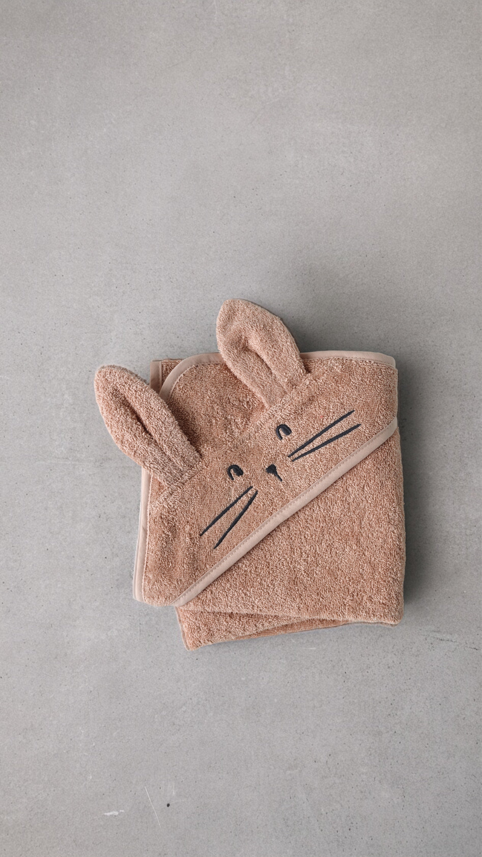 Albert Hooded Baby Towel - Rabbit/Pale Tuscany