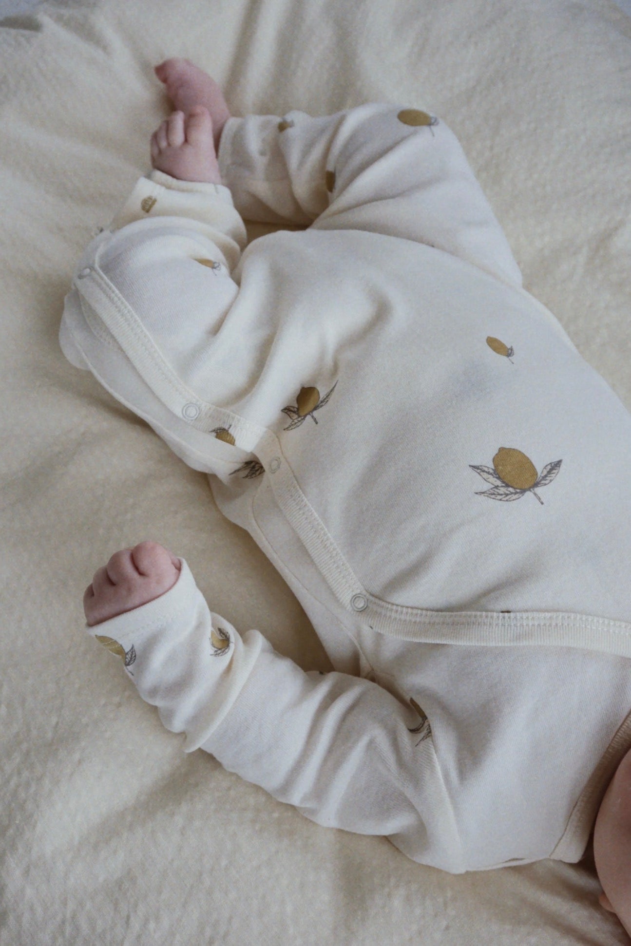 Newborn Onesie - Lemon