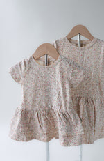 Jersey Dress S/S Johanna - Cream flower meadow