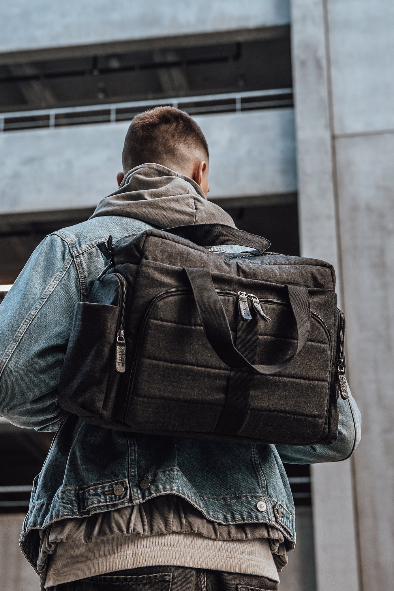 On-the-go Nursing Bag - Dark Grey Melange