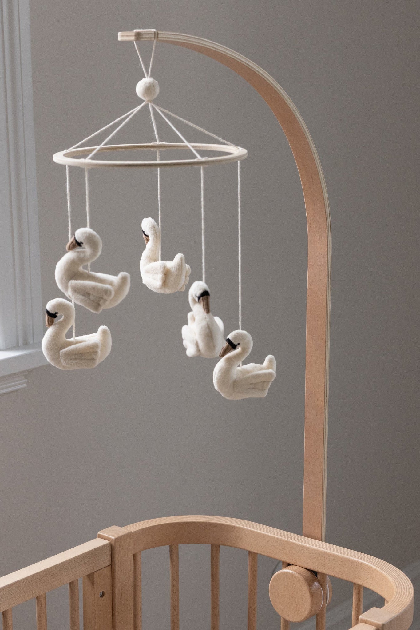 Mobile & Canopy Holder - Wooden Edition