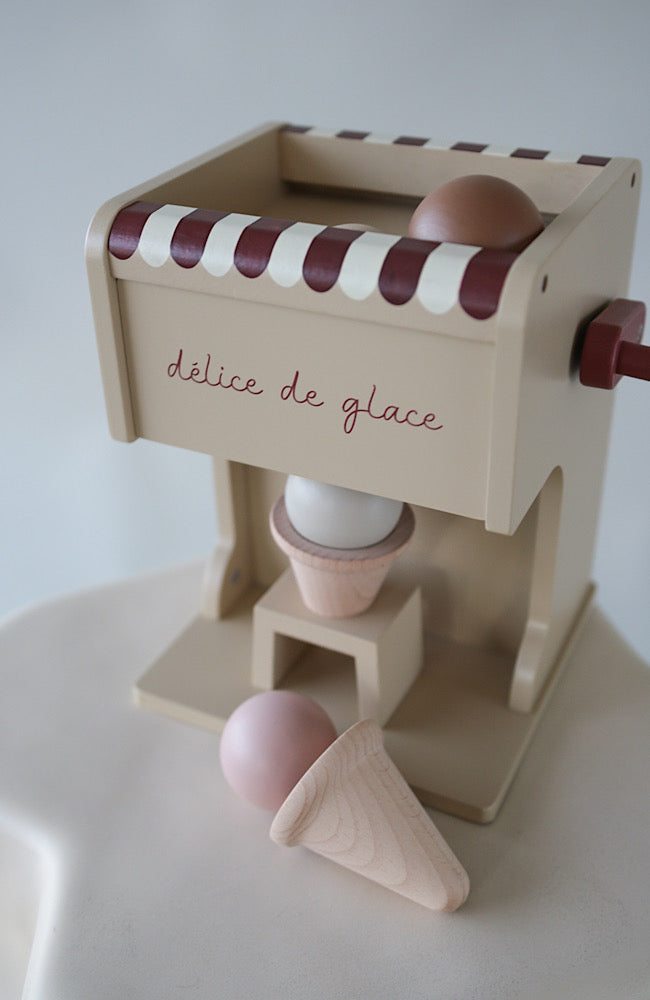 Wooden Ice Cream Maker - Beige