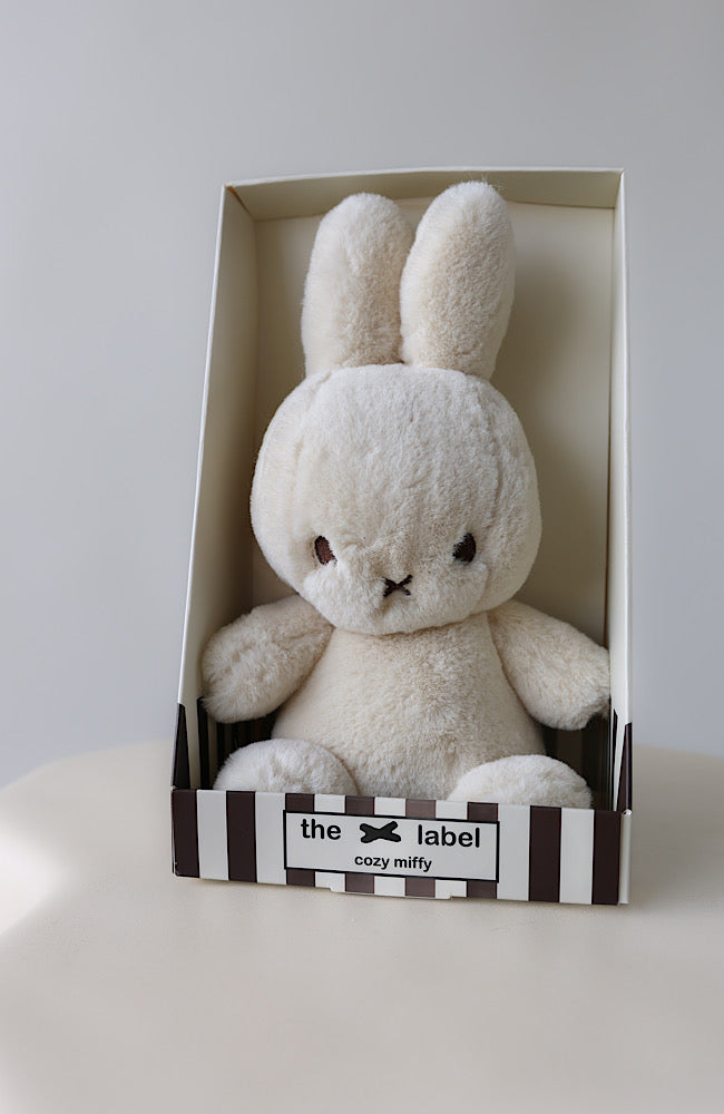 Cozy Miffy Creme In Giftbox 23cm