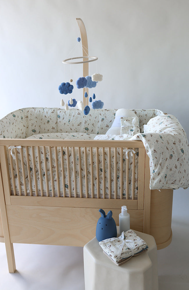 Cot Bumper - Sea Garden