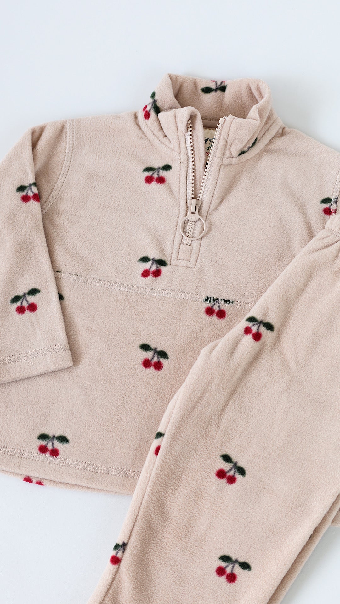 Tavi Fleece Sweatshirt - Cherry