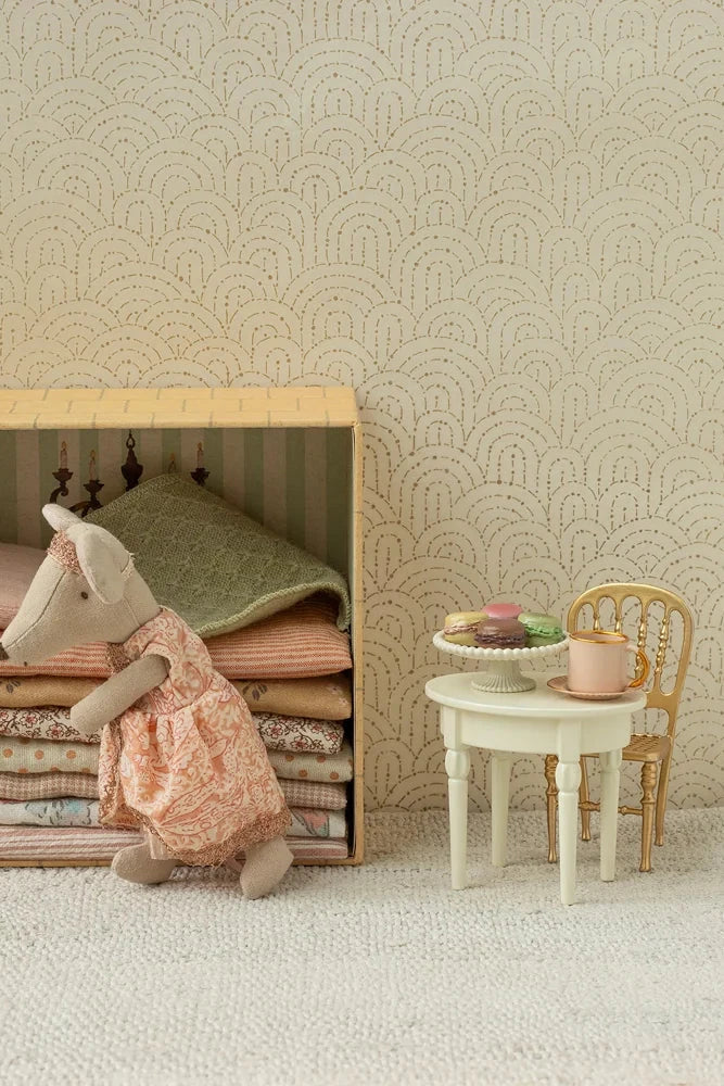 Vintage side table, Mouse - Off White