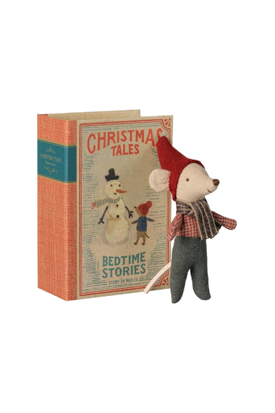 Christmas mouse, Baby in book