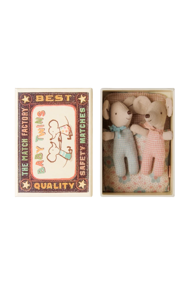 Twins, Baby mice in matchbox - Checker