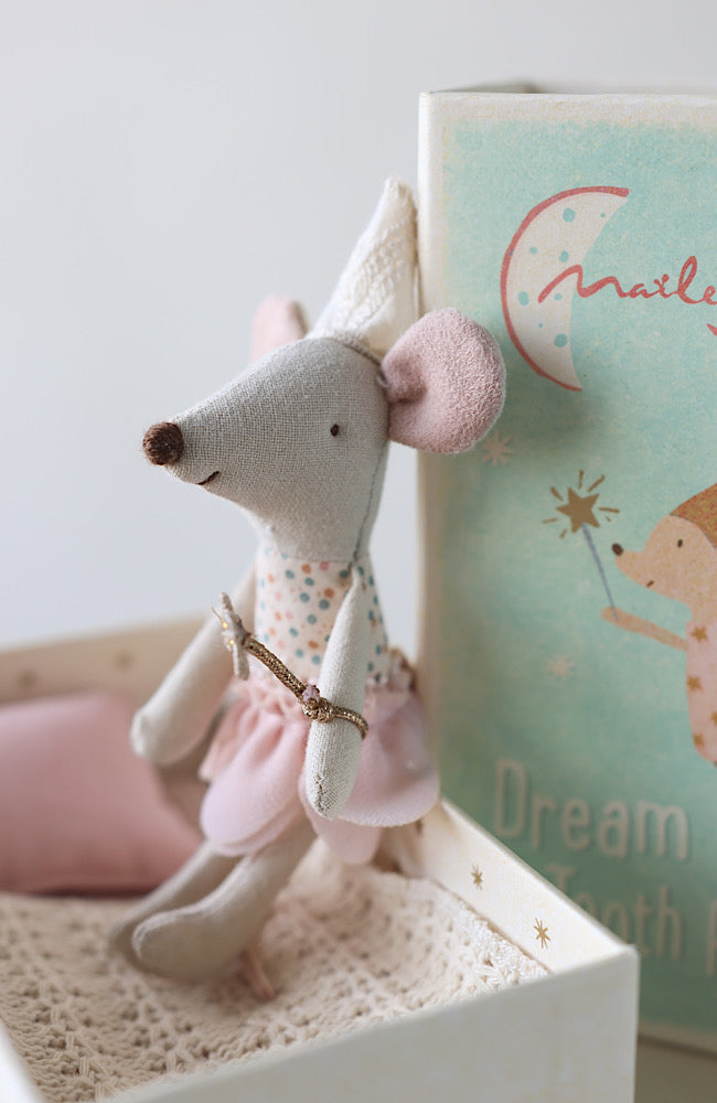 Tooth Fairy Mouse - Little Sister in Matchbox