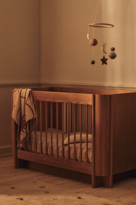 Tilu Baby Cot - Natural Oak