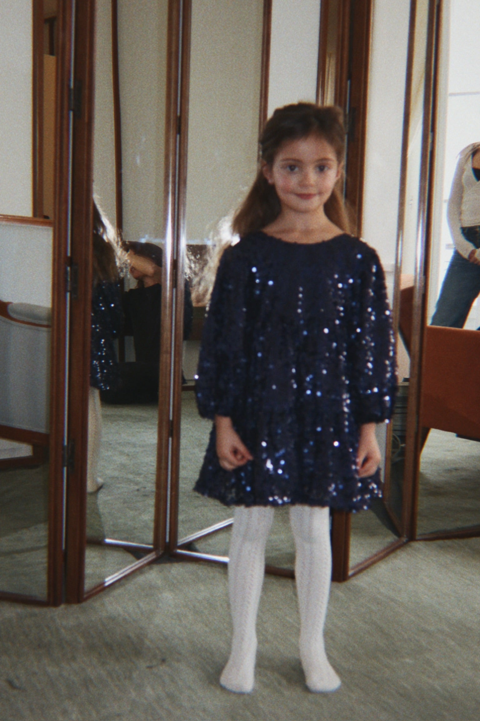 Lila Sequins Bow Dress - Total Eclipse