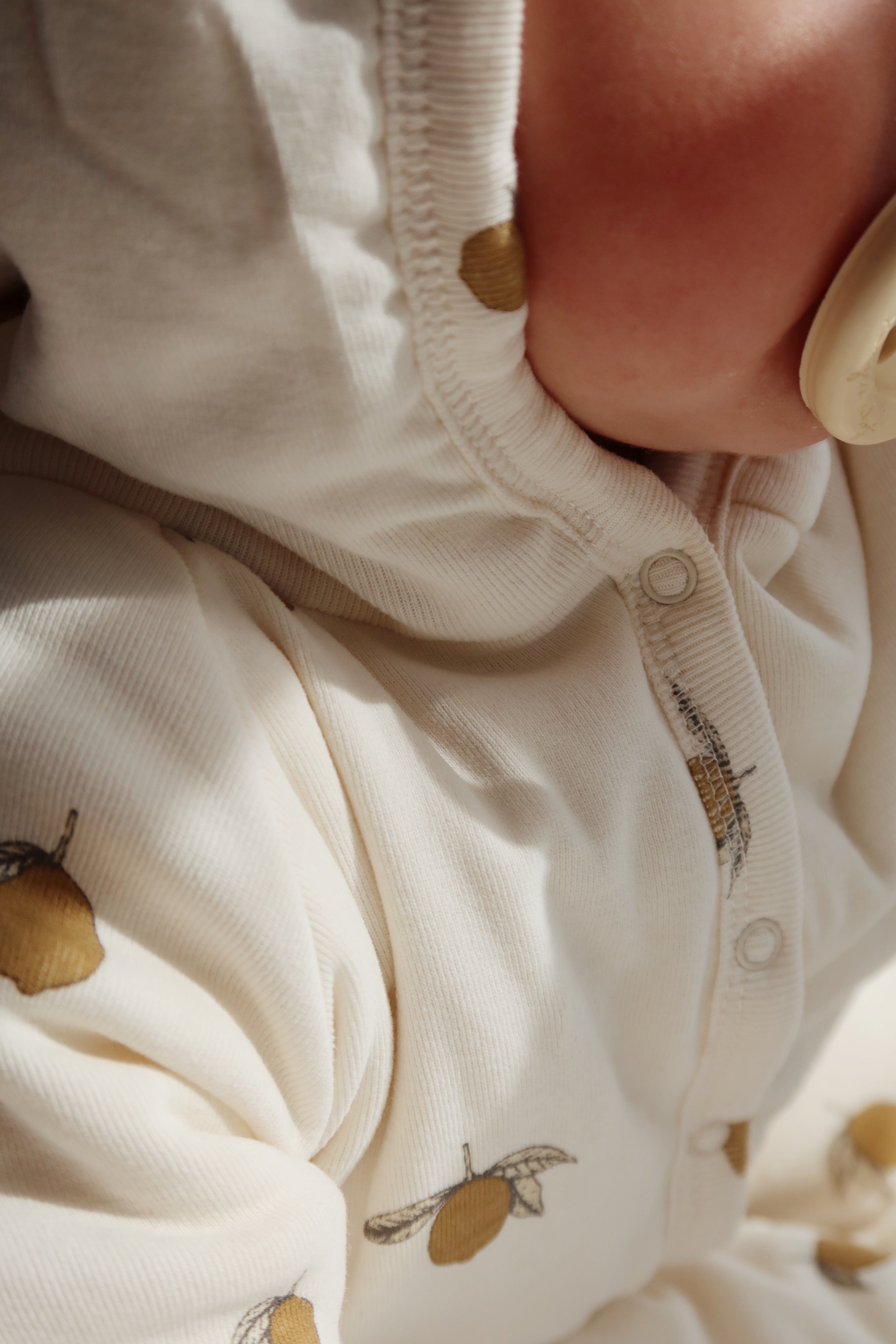 Newborn Padded Onesie w/hood - Lemon