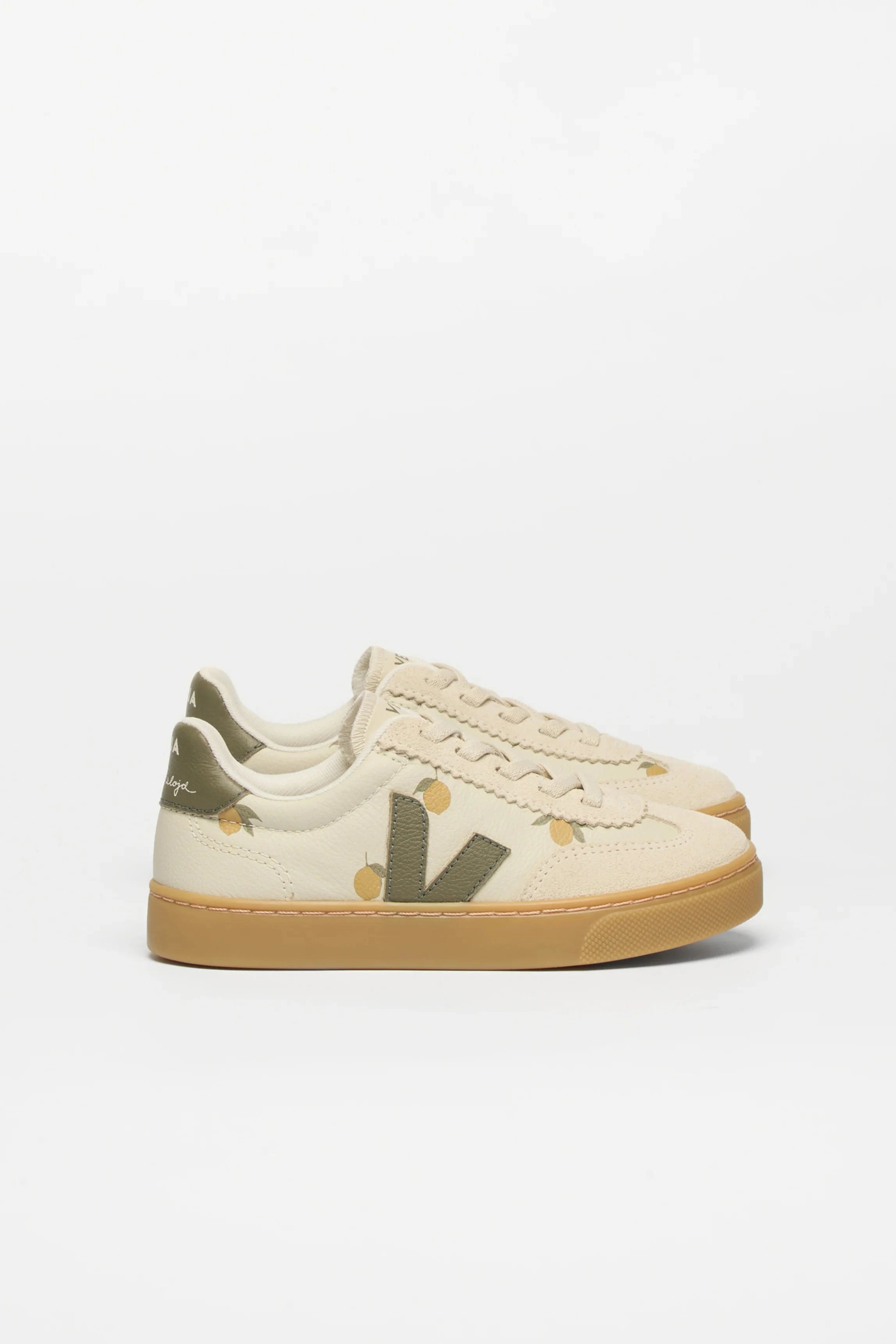 VEJA x Konges Sløjd Volley - Lemon Argile