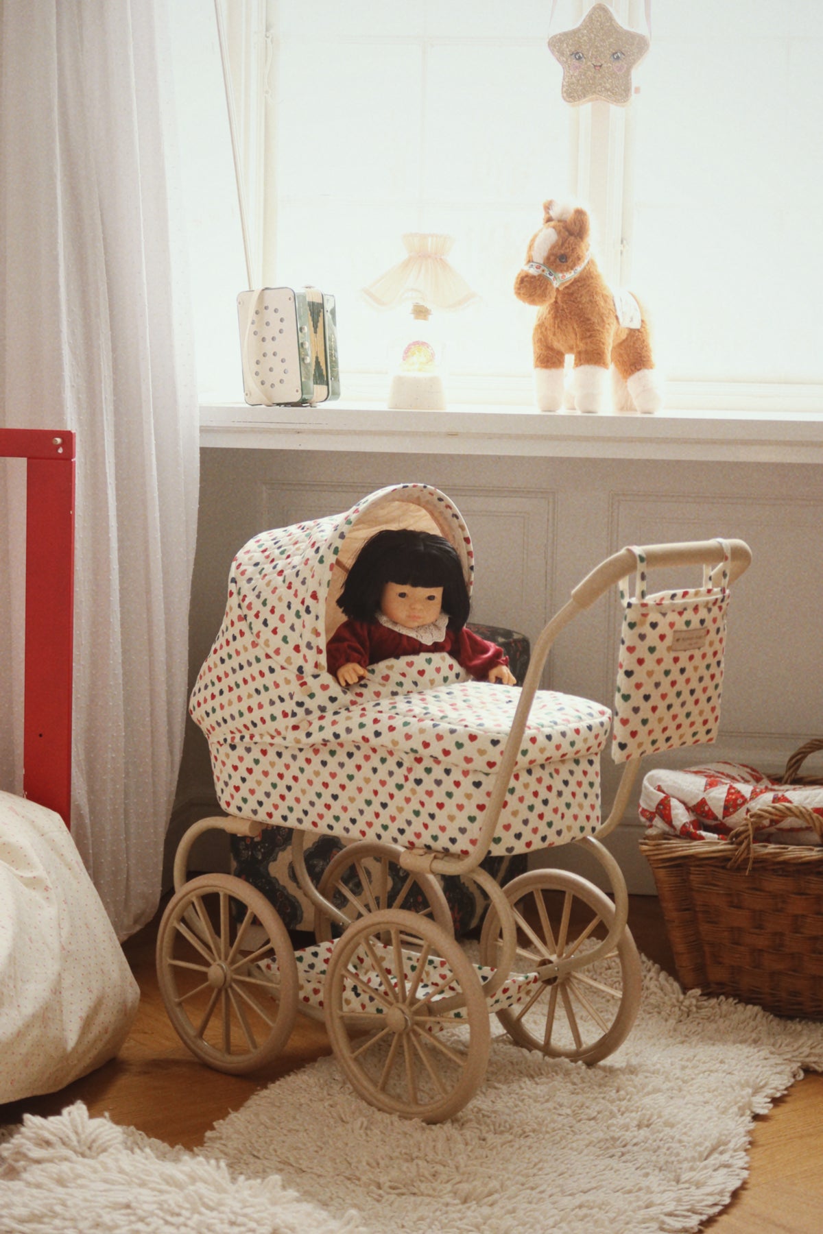 Minnie Doll Pram - Coeur Colore