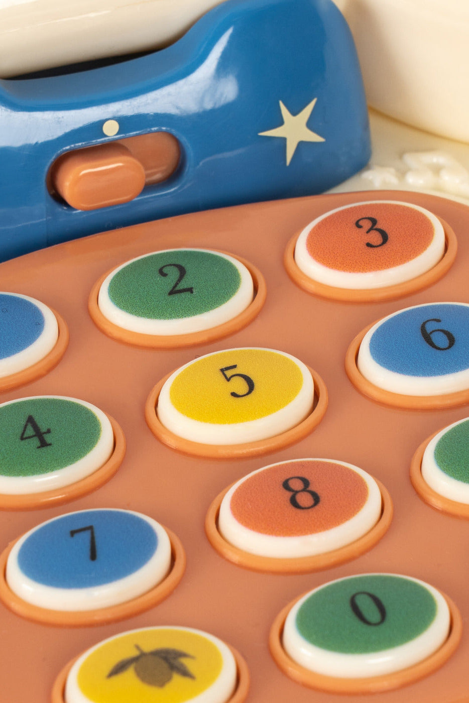 Retro Pull Along - Kids Phone