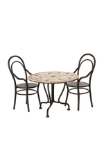 Dining Table w/ 2 chairs