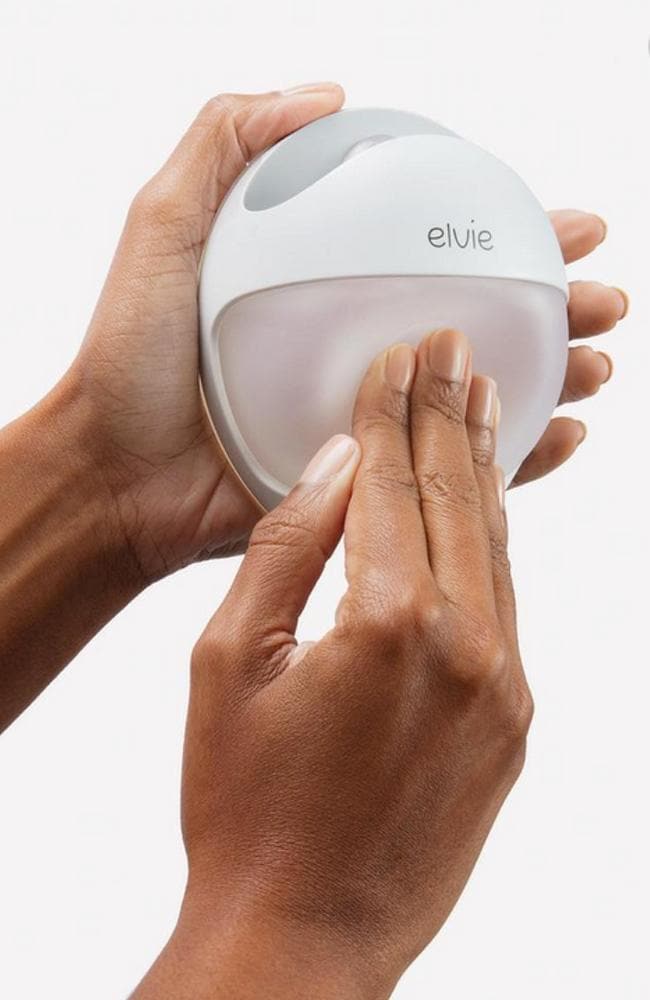 Elvie Curve - Wearable, silicone breast pump